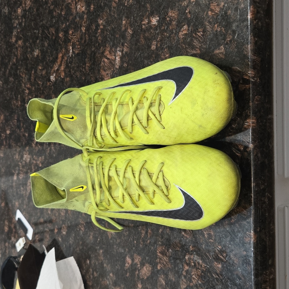Nike Neon Yellow Sneakers